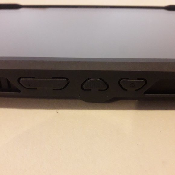 Rand NcNally GPS TND 1050 Truck Navigator 10" Tablet with removable guard - Picture 7 of 10